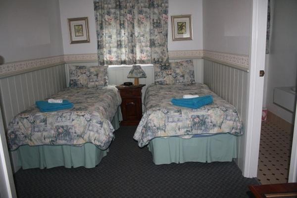 Jacaranda Guest House Басселтон Номер фото
