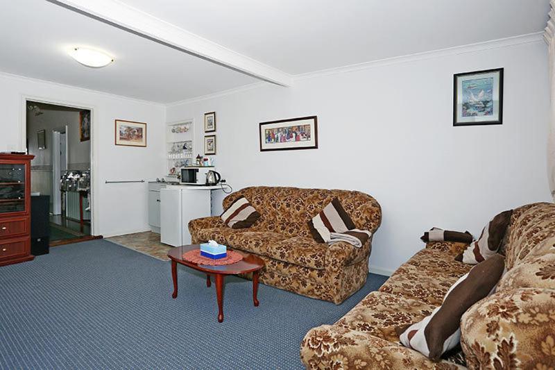 Jacaranda Guest House Басселтон Екстер'єр фото
