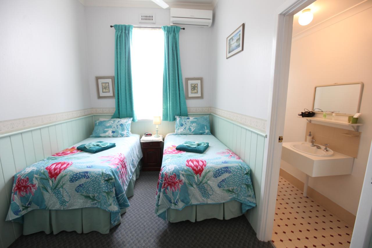 Jacaranda Guest House Басселтон Екстер'єр фото